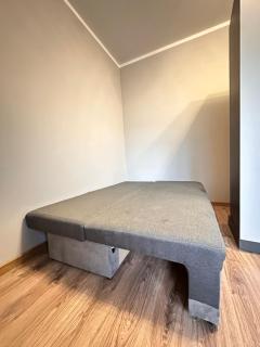 MOMOapart - by The Odra River - free parking spot - 2