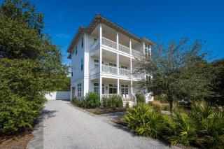 Pelican Trace - 3