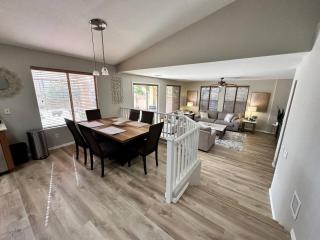 Desert Oasis 4BD 3BA, Lux Resort Pool in Mesa, AZ - 4