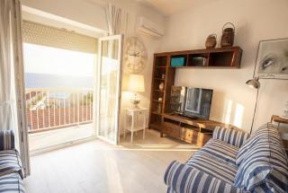 Attico Cerasella con incredibile vista mare in pieno centro e posto auto - 4