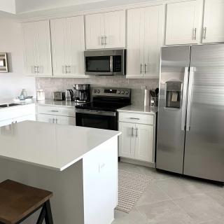 Stylish 3rd-Floor Condo with Golf Course Views - 6
