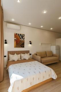 Светлый и стильный апартамент в старом центре - 8