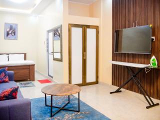 Gambia Paradise 1 - 2