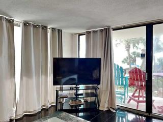 Edgewater Tower 1 Unit 101 - 6