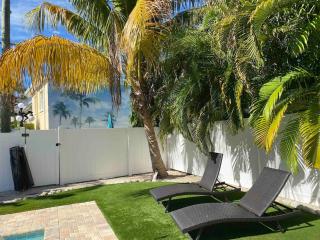 One-of-a-kindBeach, Village, Dock & Private Pool! - Siesta Key - 7