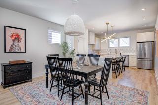 Stylish Getaway with Hot Tub-Near Downtown Indy-Family Friendly - 1