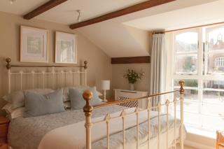 Marshwood Manor Cottages by Group Retreats - 1