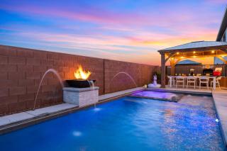 Zion Village Resort 2053 Brand New Home!! Private Pool, Hot Tub, and 35mins from Zion National Park - Hurricane - 4