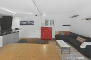 Spacious one-bedroom apartment just 1 minute walk from Montparnasse train - 6