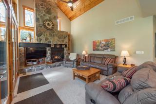 Between The Timbers by Railey Vacations - 6