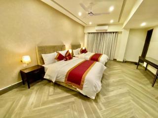 Royal Hotel Islamabad - 2