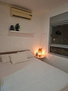 Modern Studio Near Soroka & University - 9