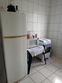 Apartamento simples e central - 2