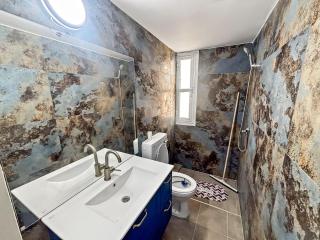 Downtown Haifa authentic house best location - 1