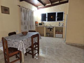 Hospedaje El Paraiso, habitaciones privadas, zona balneario, con wifi, parque, parrillas y estacionamiento - 6