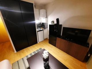 Le Garibaldi - Apt 2 prs, Quartier République - 9