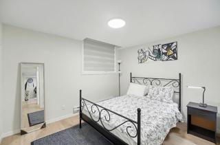 Luxury brand new 1 Bedroom Townhome - 3