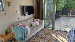 Secluded guest suite for up to 4 people - 2