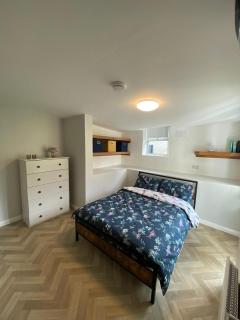 Flat in Letterkenny - 4