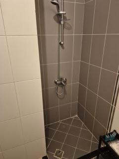 1 bedroom apartment self-entry - 2