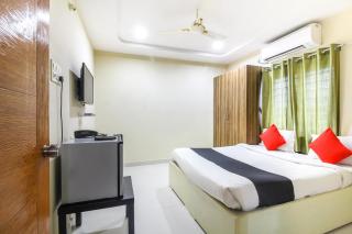 Hotel O by OYO Hitech inn - 1