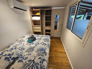 Contain'House Paradise - 1