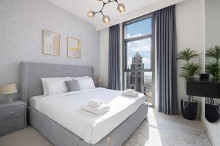 Exceptional 2 Bedroom Apartment! High Floor! Amazing Rooftop! Burj Crown by Emaar - 8
