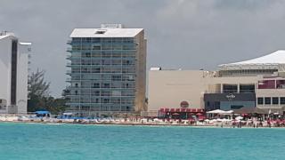 Salvia Beach Front Condo in Cancun's Hotel Zone - 7