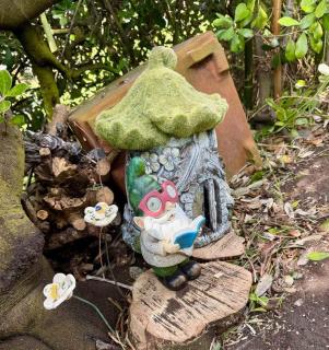 Messenger Magic - classic 5BR Kiwi bach - 2