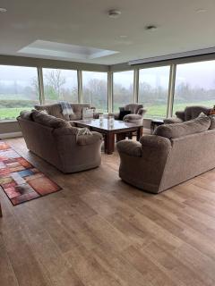 Posh Country Living - 0