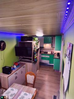 Hiška La Vita Kamp Terme 3000 vključene 2x KOPALNE KARTE KOLO Športni rekviziti, Igrače - 8