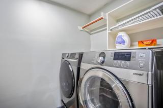 Cypress Gem, Cozy, Central & Pet-Friendly Retreat - 5