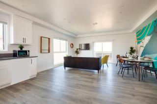 Luxury Townhome with Gated Parking and Private Balcony - 3