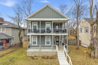 Near Indy Attractions • Deck • Patio • Fenced Yard - 5