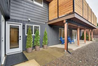 Walk to St Vincent Hospital Chic Portland Apt - 7