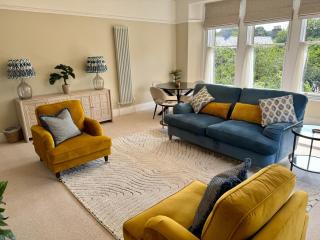 "The Circle" Luxury Apartment by Opera & Dome - 7