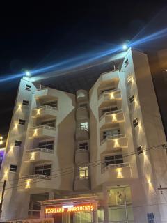 Richland Apartments - 9