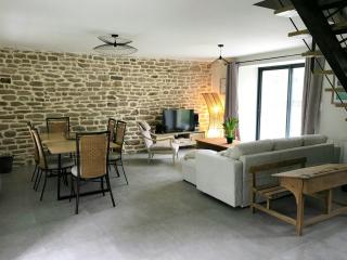 Country House Surrounded By Nature In Brittany - 3