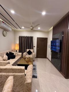 Luxurious Zeta Mall's Apartment! - 2