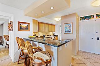 Kahana Villa E701 - 3