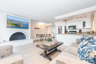 Pet-Friendly 3Br Retreat W Large Patio Steps From Beach By Beachview Rentals - 0