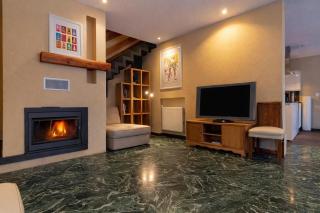 Chalet Glacier - Happy Rentals - 7