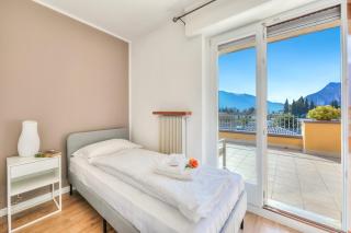 Antares150m from the Lake - Happy Rentals - 2