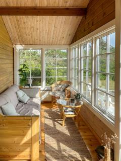 Authentic Wooden House By The North Sea - 0