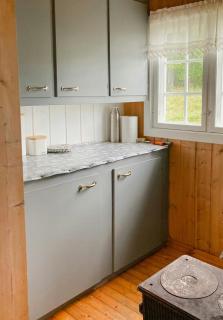 Simple Mountain Cabin Near Vinstra - 5