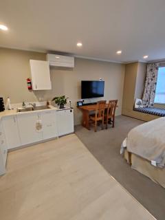 Orchards Retreat - 4