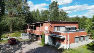 Majatalo Villanen - 0