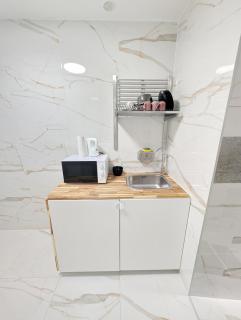 Comfortable Apartment in Lanstrasse Area BR4 - 4