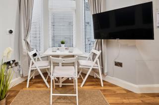 Chic Apt in the Heart of Portrush - Princess Green 2 - 6