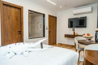 Pyramids View Stay by Lotus Signature - 2